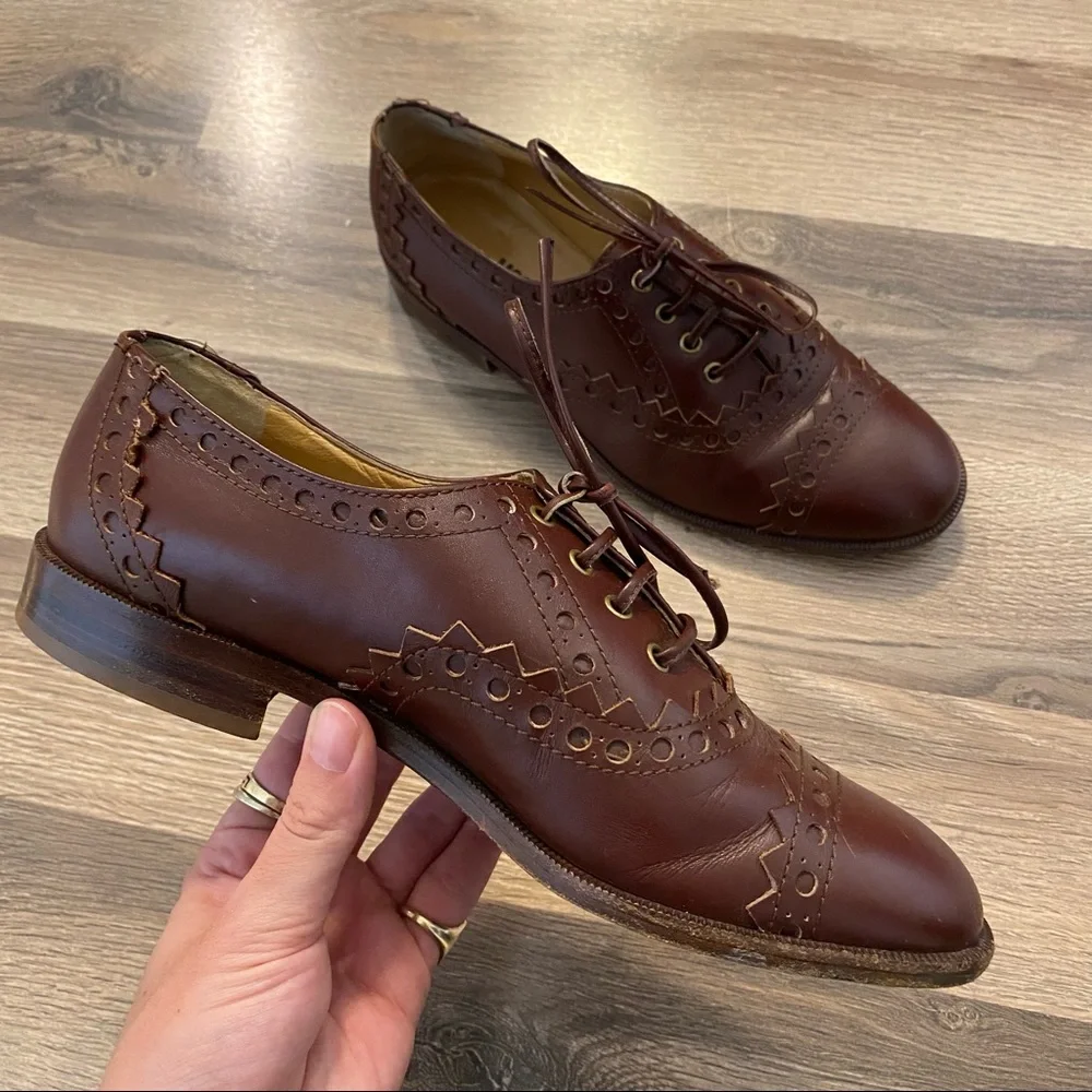 Moschino Brown Leather Lace Up Oxford Shoes - Picture 6 of 9